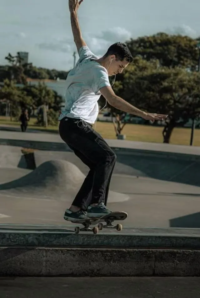 DEFY GRAVITY