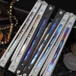 Jiegeng Colored Glaze Original Balisong Carbon Fiber & Titanium Alloy Sandwich Structure Handle - Image 4